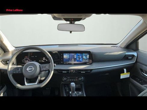 New 2026 Nissan Kicks SV w/ Cold Weather Package FWD image 28