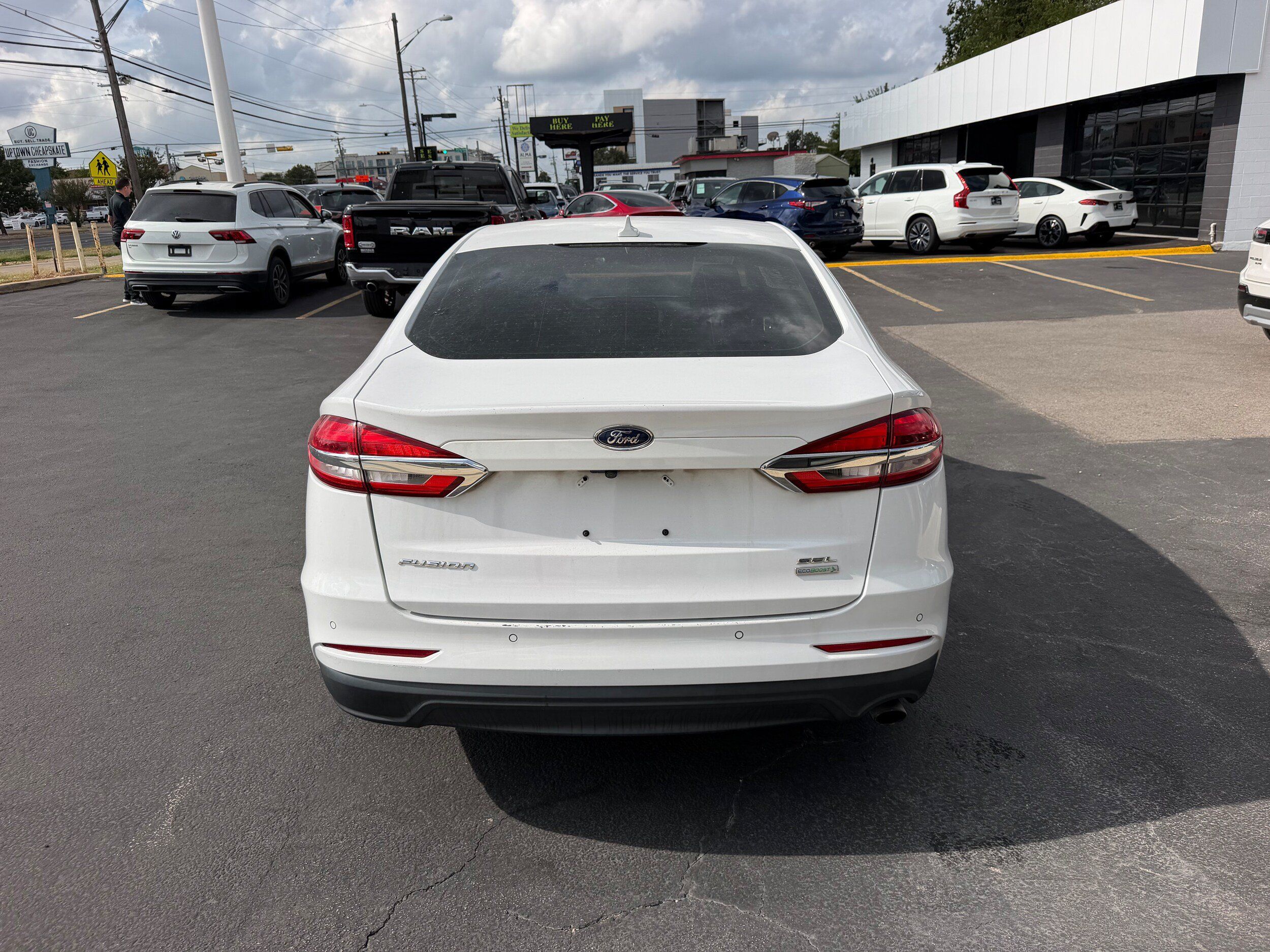 Used 2019 Ford Fusion SEL FWD image 5