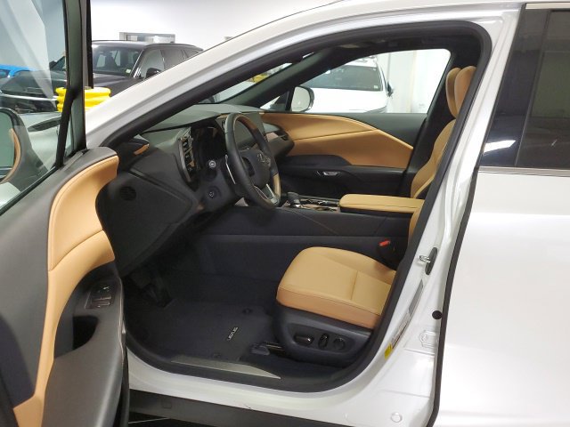 Used 2026 Lexus RX 350 Premium w/ Accessory Package (Z1) AWD/4WD image 13