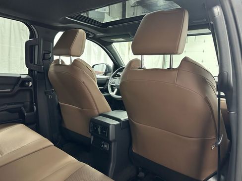 Used 2025 Toyota 4Runner Limited image 55