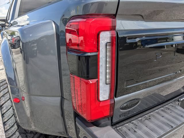 Used 2026 Ford F450 Platinum w/ Platinum Plus Package AWD/4WD image 11