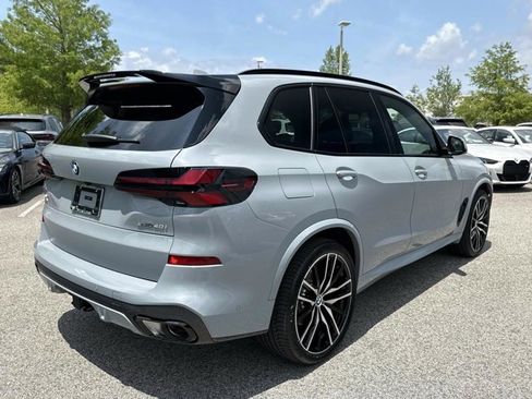 New 2026 BMW X5 xDrive40i w/ M Sport Package AWD/4WD image 3