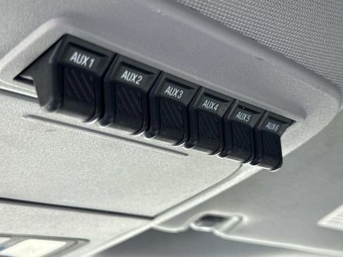 Used 2023 Ford F350 XL w/ XL Chrome Package image 30