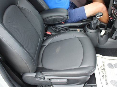 Used 2019 MINI Cooper Convertible FWD image 11