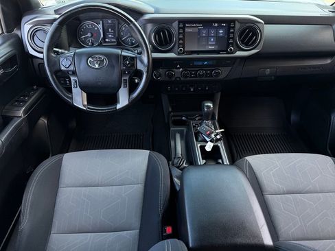 Used 2021 Toyota Tacoma TRD Off-Road w/ Technology Package image 13