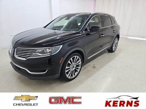 Used 2017 Lincoln MKX Reserve w/ Lincoln MKX Climate Package FWD image 1