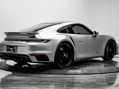 Used 2021 Porsche 911 Turbo S image 18