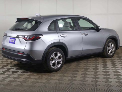 Used 2024 Honda HR-V LX image 7