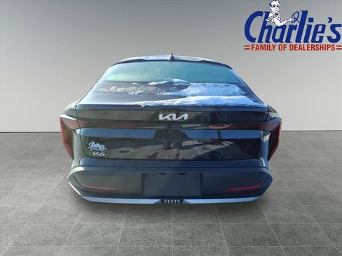New 2025 Kia K4 FWD image 5
