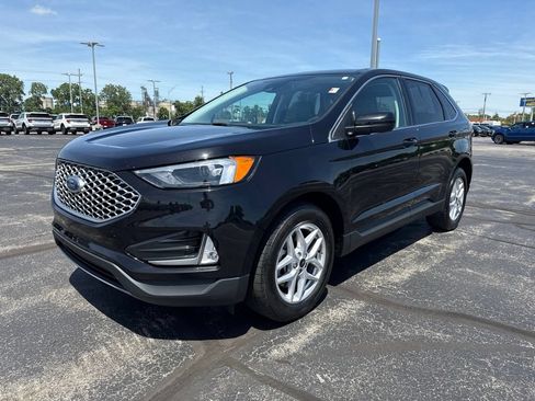 Used 2024 Ford Edge SEL w/ Convenience Package AWD/4WD image 4