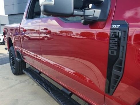 New 2026 Ford F250 XLT w/ XLT Premium Package image 12