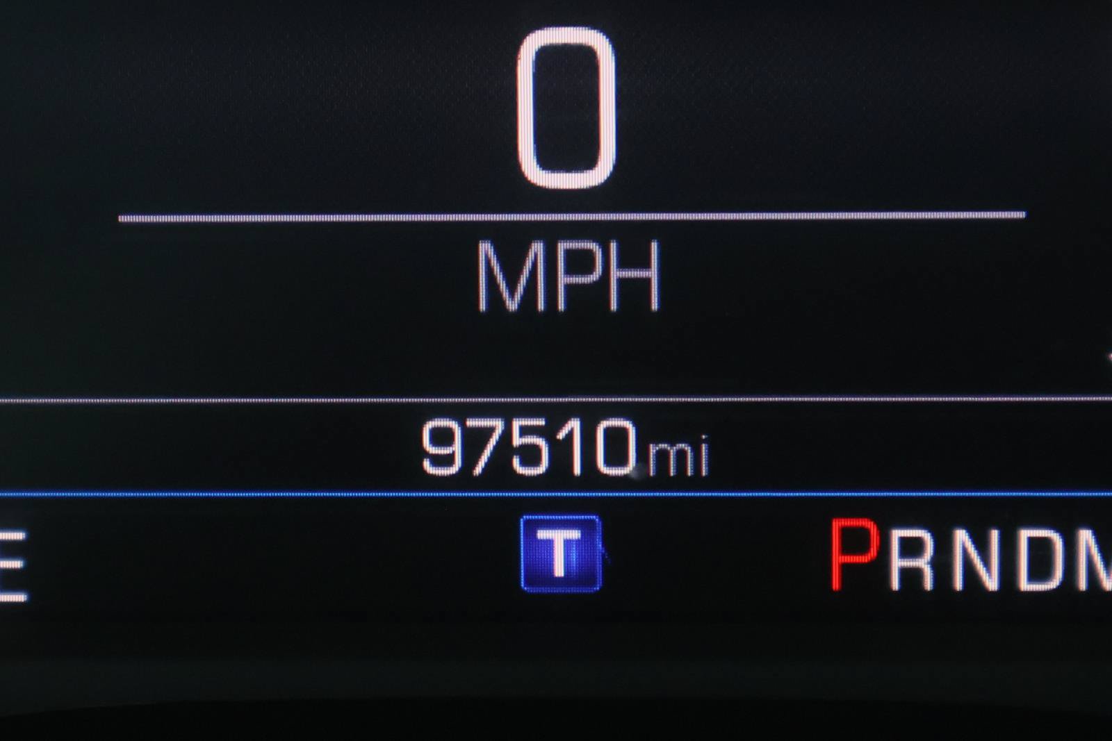 Used 2020 Chevrolet Camaro LT w/ Technology Package RWD image 22