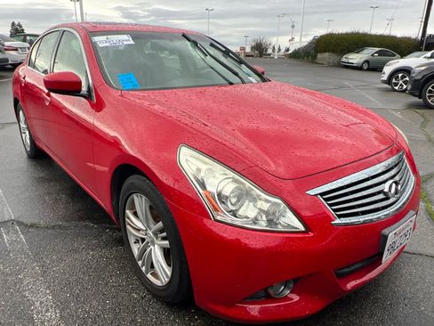 Used 2012 INFINITI G37 Journey w/ Premium Pkg image 3