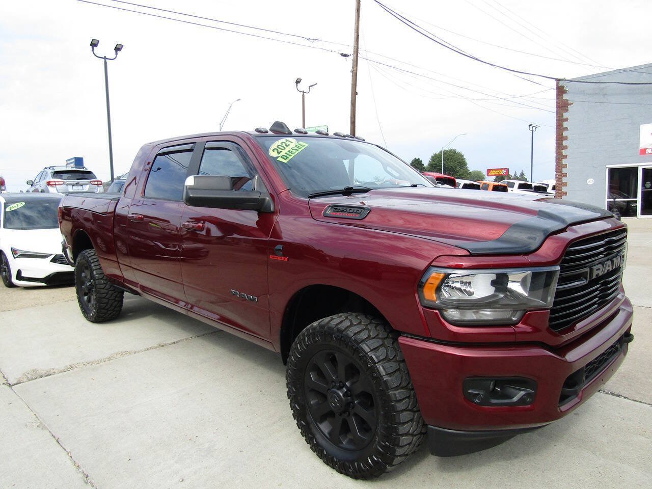 Used 2021 RAM 2500 Big Horn w/ Night Edition AWD/4WD image 6