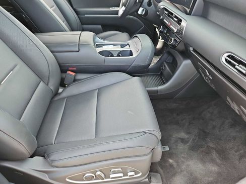 New 2026 Hyundai Palisade Calligraphy FWD image 22