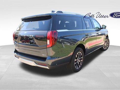 New 2025 Ford Expedition Max Platinum image 3