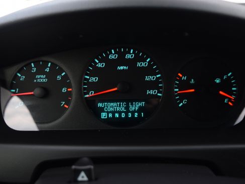 Used 2011 Chevrolet Impala Police image 3