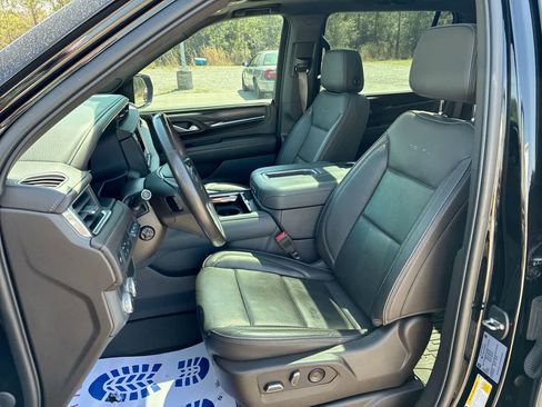 Used 2022 GMC Yukon XL Denali image 20