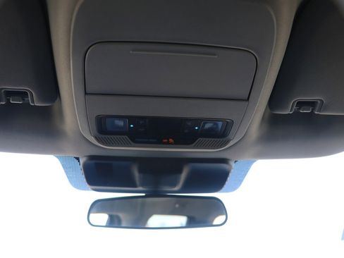 Used 2023 Ford F150 XLT image 25