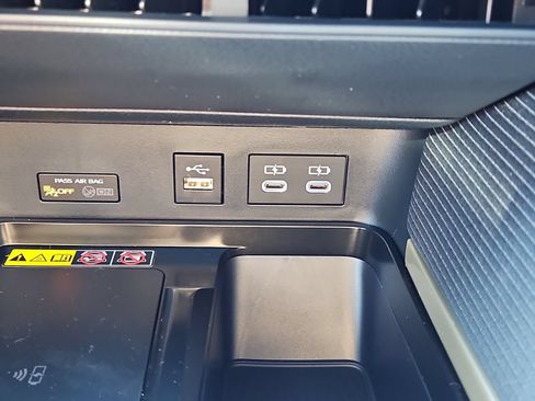 New 2026 Toyota Camry Hybrid AWD/4WD image 13