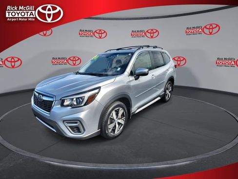 Used 2020 Subaru Forester Touring image 4