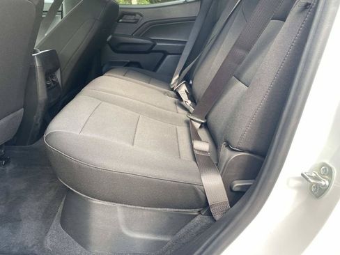 Used 2025 Chevrolet Colorado W/T w/ WT Custom Package RWD image 13