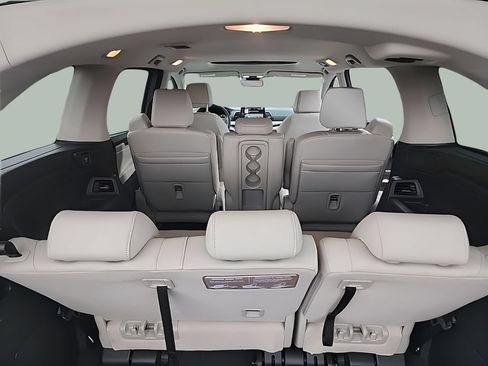 Used 2025 Honda Odyssey EX-L image 12