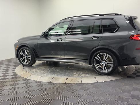 New 2026 BMW X7 xDrive40i w/ Executive Package image 11