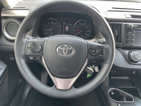 Used 2018 Toyota RAV4 LE w/ All Weather Liner Package AWD/4WD image 16