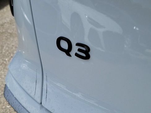 New 2026 Audi Q3 quattro 2.0T AWD/4WD image 5