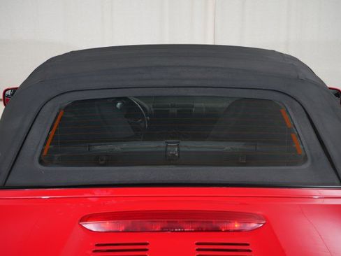 Used 2001 Toyota MR2 image 27