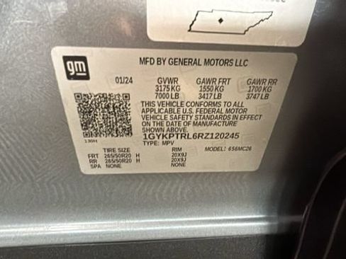 Used 2024 Cadillac Lyriq Sport AWD/4WD image 13