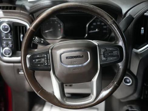 Used 2022 GMC Sierra 1500 Denali w/ Driver Alert Package II AWD/4WD image 14