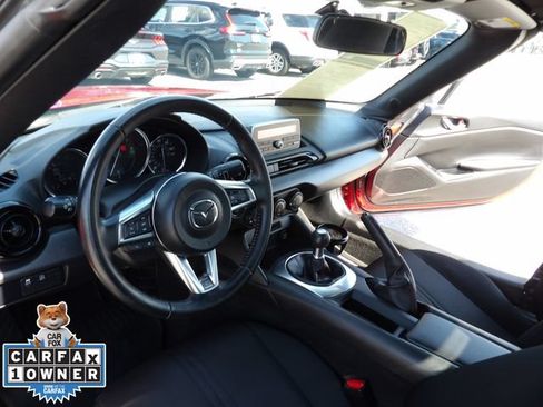 Used 2016 MAZDA MX-5 Miata Sport RWD image 20