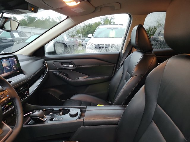 Used 2026 Nissan Rogue SL AWD/4WD image 19