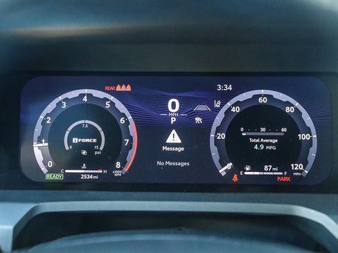 Used 2024 Toyota Tacoma Trailhunter image 30