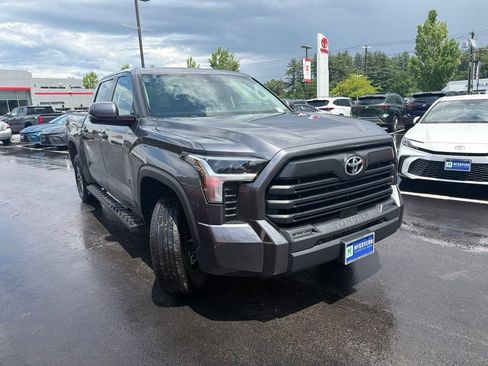 Used 2024 Toyota Tundra SR5 w/ SR5 Convenience Package AWD/4WD image 3