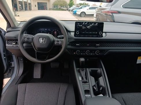 New 2025 Honda Accord SE image 26