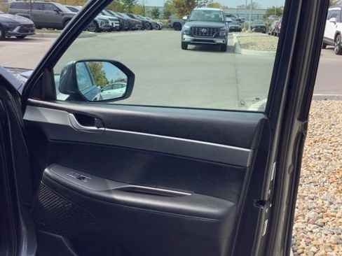 Used 2023 Hyundai Palisade SEL w/ Premium Package image 23