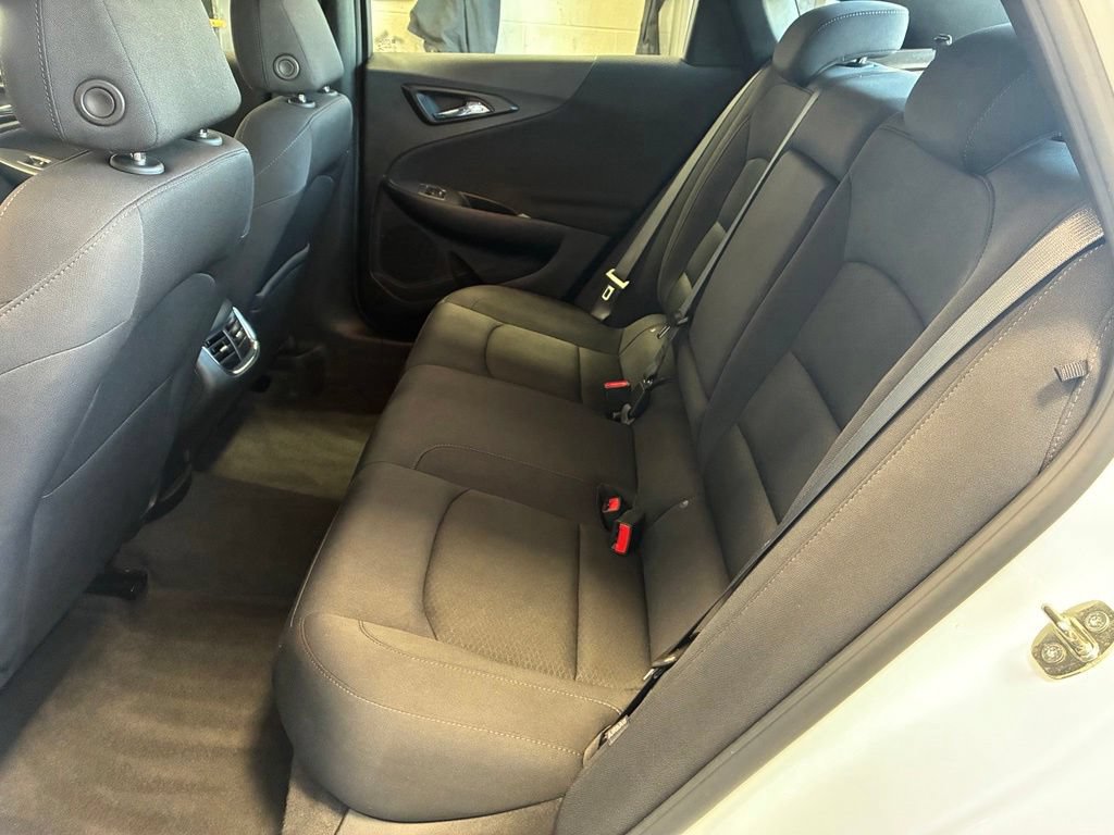 Used 2024 Chevrolet Malibu LT FWD image 31