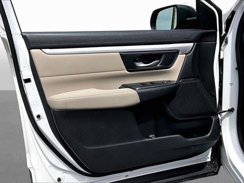 Used 2017 Honda CR-V LX image 17