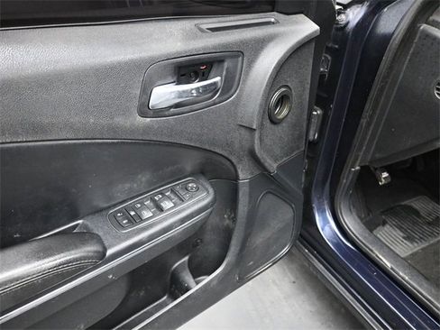 Used 2012 Dodge Charger SE image 14