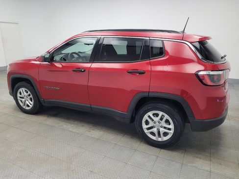 Used 2019 Jeep Compass Sport image 3