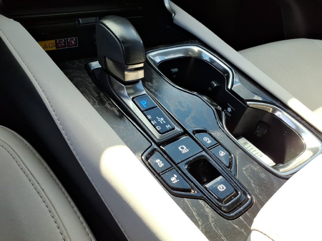 Used 2024 Lexus RX 350 Premium w/ Accessory Package (Z1) AWD/4WD image 20