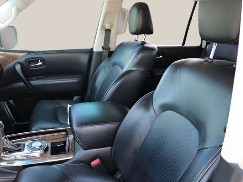 Used 2017 INFINITI QX80 2WD image 13