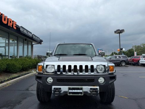 Used 2009 HUMMER H3 Luxury AWD/4WD image 2