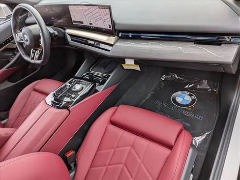 Certified 2025 BMW 530i xDrive w/ M Sport Package image 23