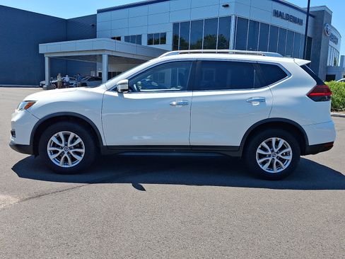 Used 2020 Nissan Rogue SV AWD/4WD image 4