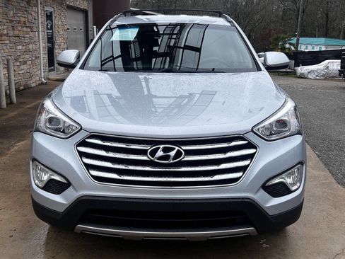 Used 2016 Hyundai Santa Fe SE FWD image 9