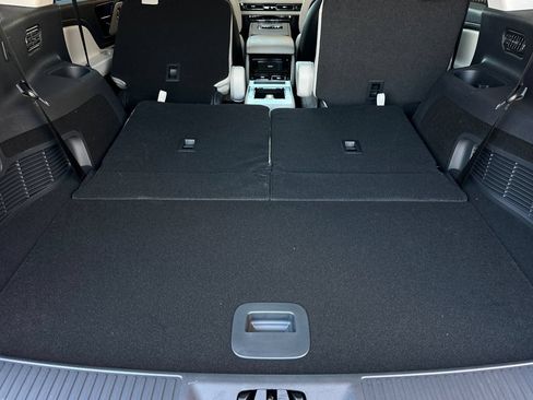 New 2026 Lincoln Aviator Reserve w/ Luxury Package RWD image 15